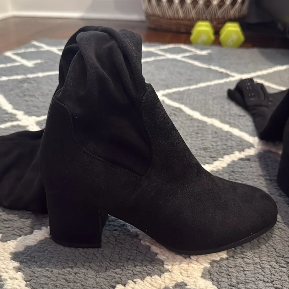 Black Over-the-Knee Women's Boots